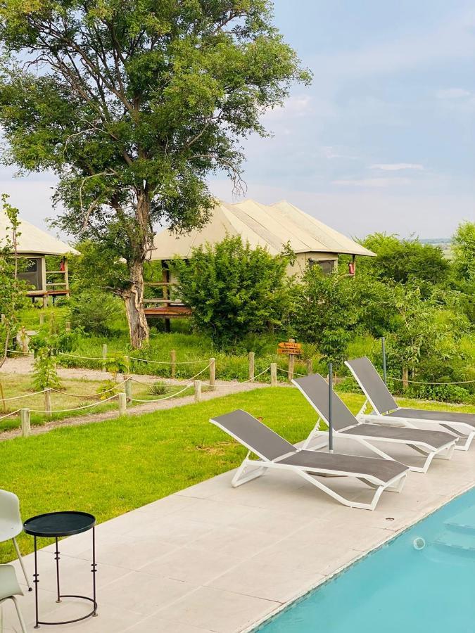 Xhabe Safari Lodge Chobe Muchenje Bagian luar foto